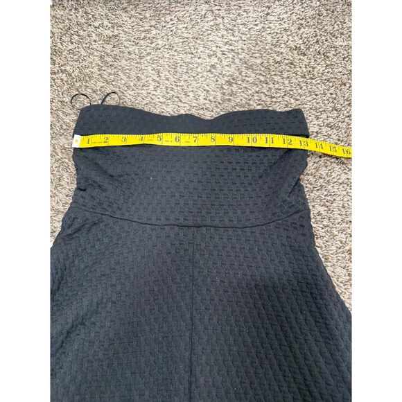 NWT Urban Outfitters Womens Black Strapless Dress Sz S Skater LBD Grunge - Picture 9 of 10